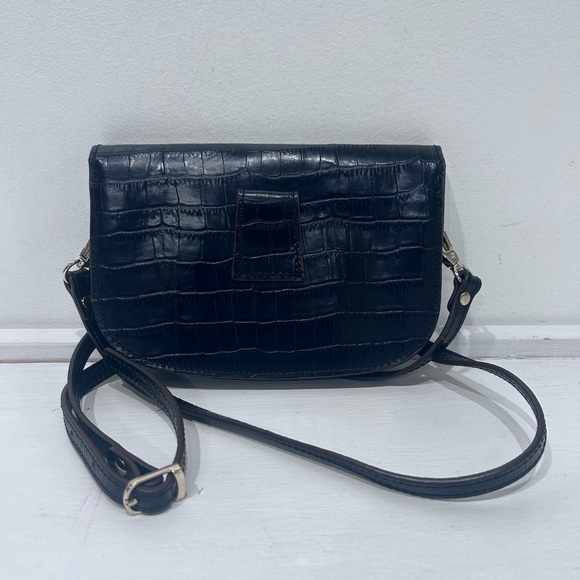 Neuville Black Croc Embossed Leather Crossbody Bag Adjustable Strap - Picture 4 of 15